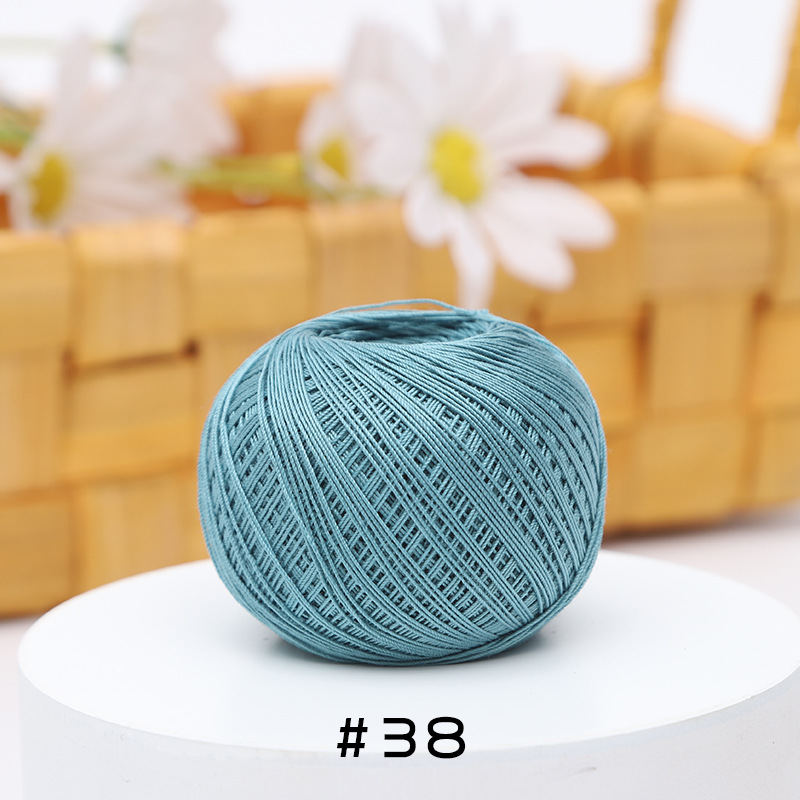 Picture of Warm Color No.10 Lace Strongly Twisted Mercerized Pearl Egyptian Long-staple Cotton Handmade Micro-hook Hand-bow Ball 20g Wool Ball