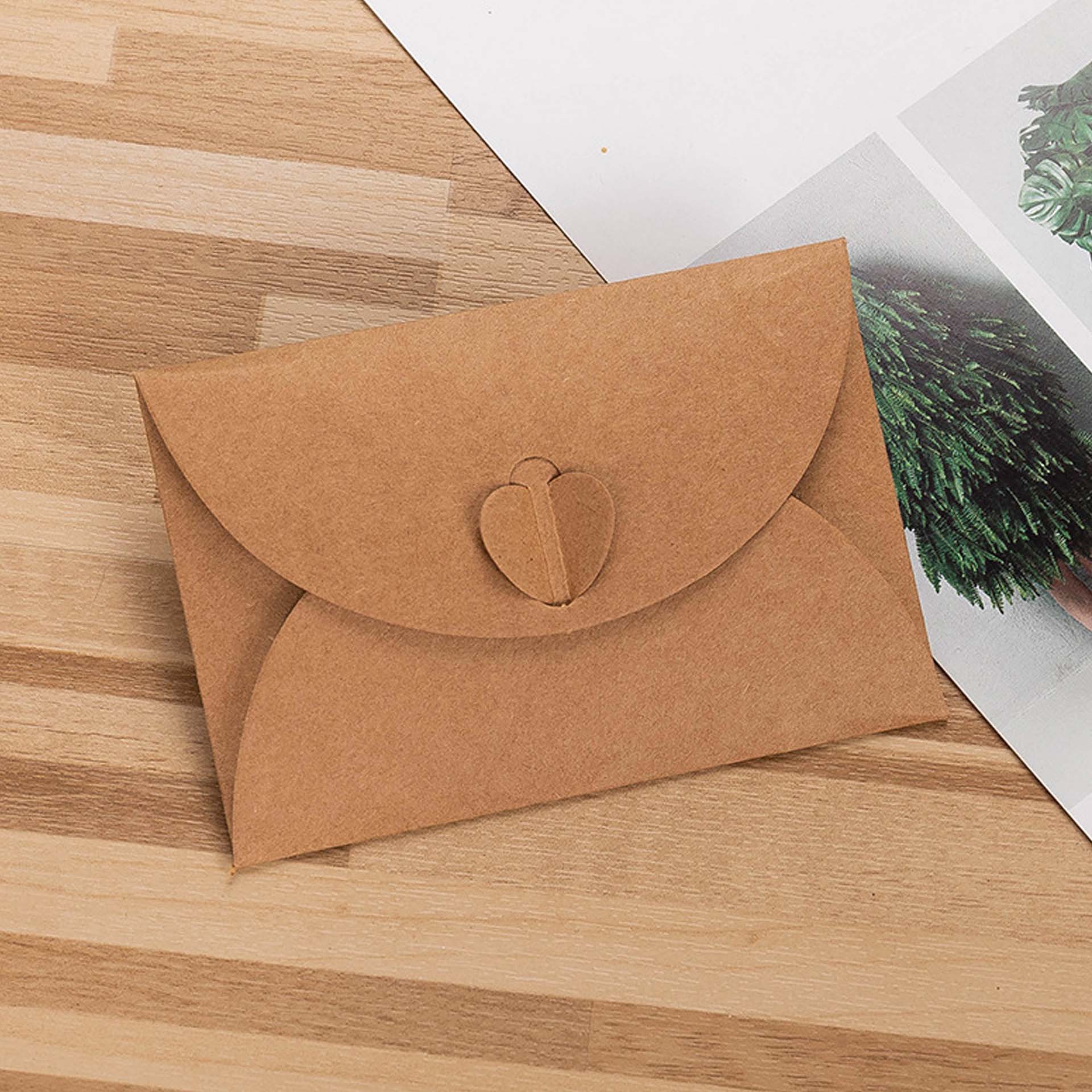 Picture of Gypsophila Dried Flower Greeting Card Birthday Greeting Card Creative Handmade Card Mid-Autumn Festival Handwritten Creative Universal Greeting Card