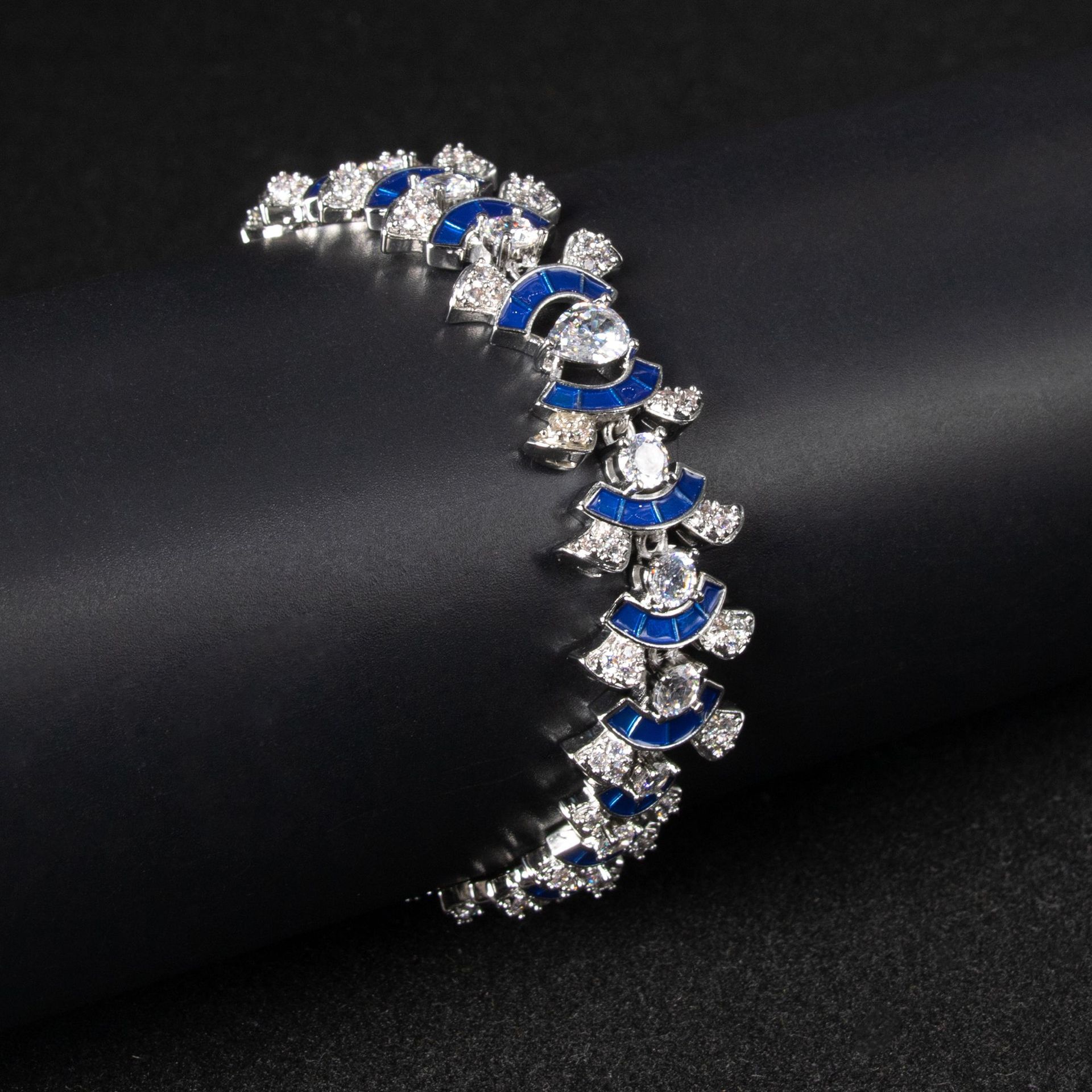 Picture of European and American Cross-border High-set Jewelry Necklace Earrings Ring Bracelet Four-piece Banquet Luxury All-match Jewelry for Women