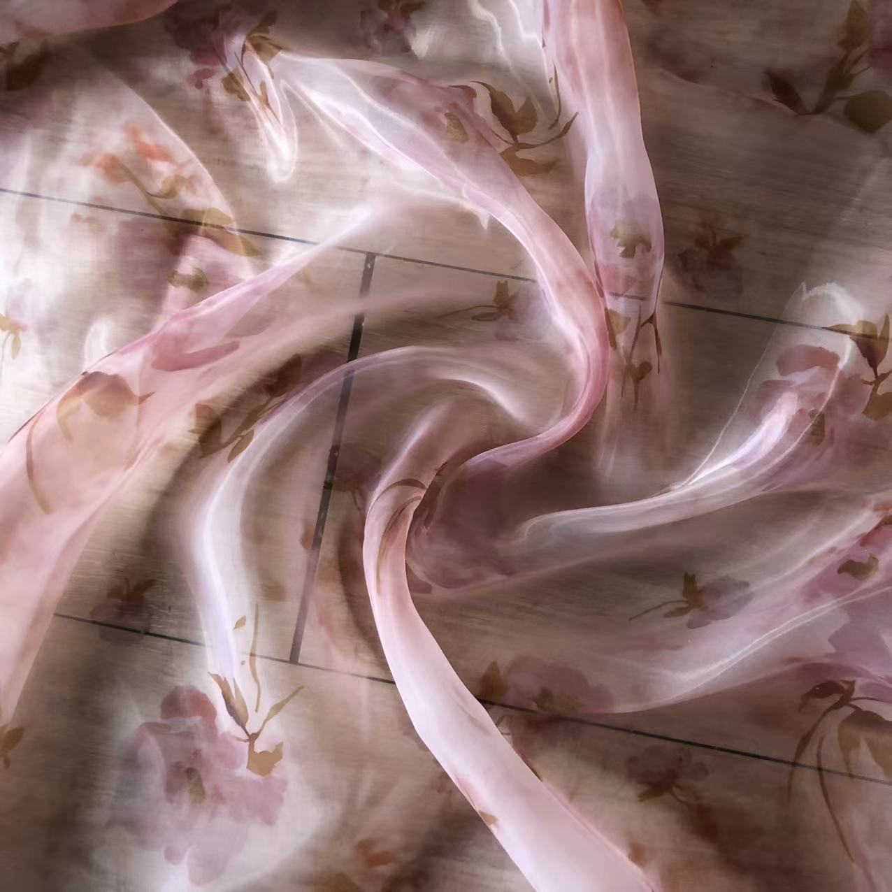 Xiaojun Textile Organza Printed Rose Flower Oil Painting Rose Pink Printed Wedding Dress Fabric Dress Fabric