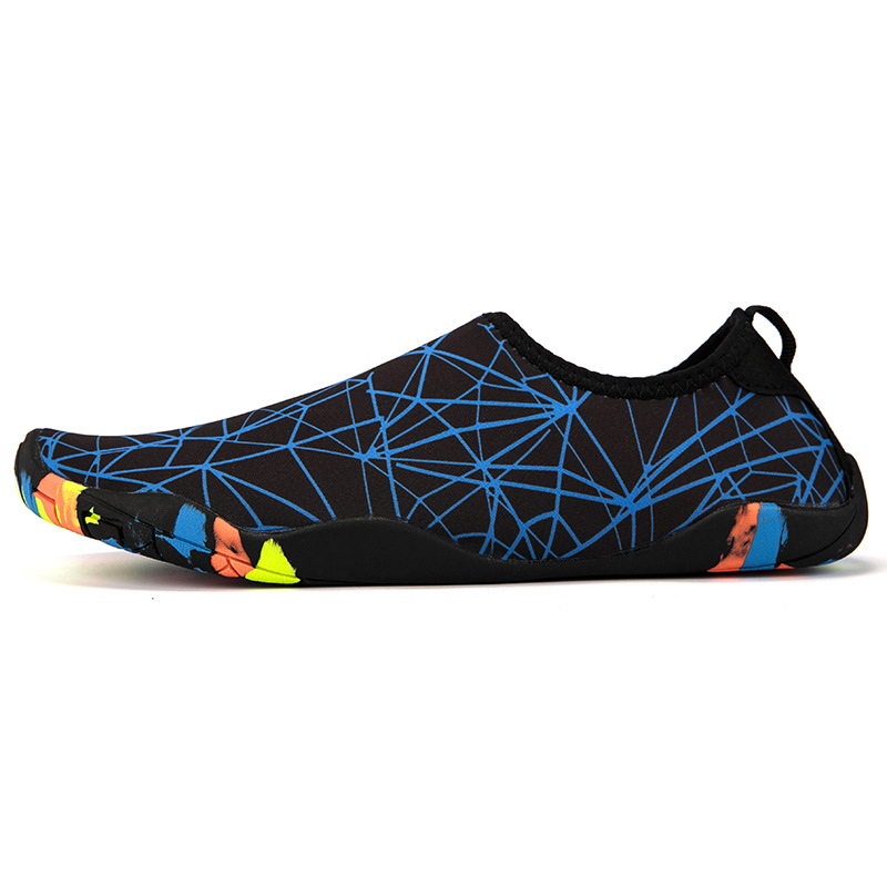 Picture of Water shoes, men and women outdoor diving shoes breathable swimming shoes beach snorkeling shoes