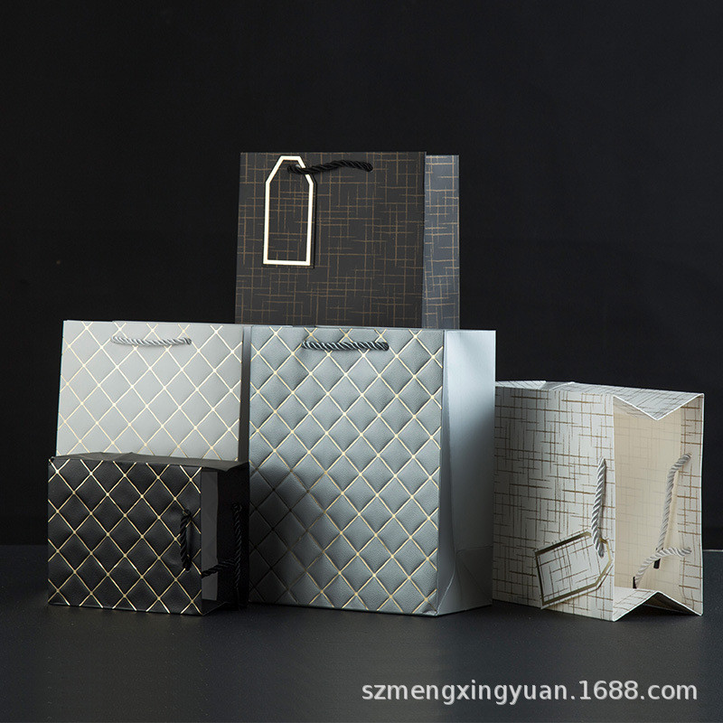 Picture of Creative New Fashion High-End Oversized Gift Bag Gift Bag European and American Hot Stamping Plaid Business Satchel Paper Bag