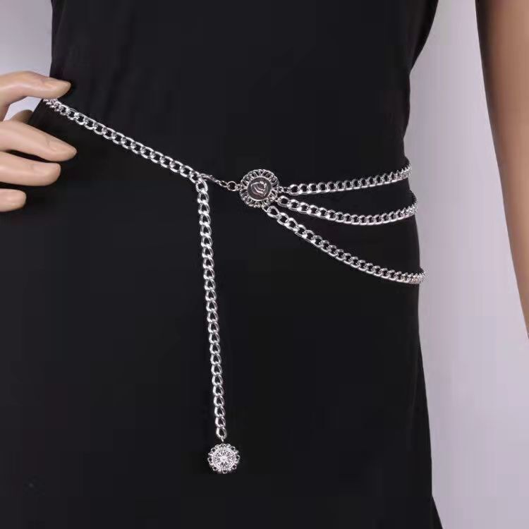 Picture of Europe and the United States cross-border fashion love waist chain women's elegant metal moon body chain autumn and winter sweater waist chain wholesale