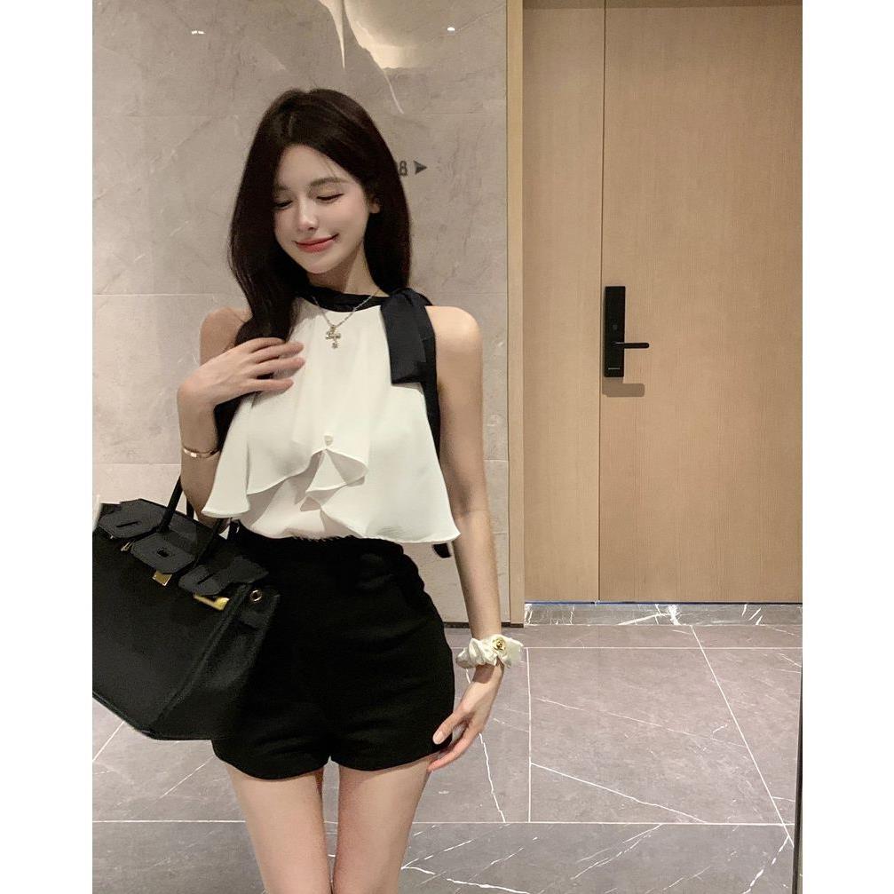 Picture of Women's chiffon shirt Korean-style round neck lace-up bow sleeveless sexy shirt summer fashion loose slimming top fashion