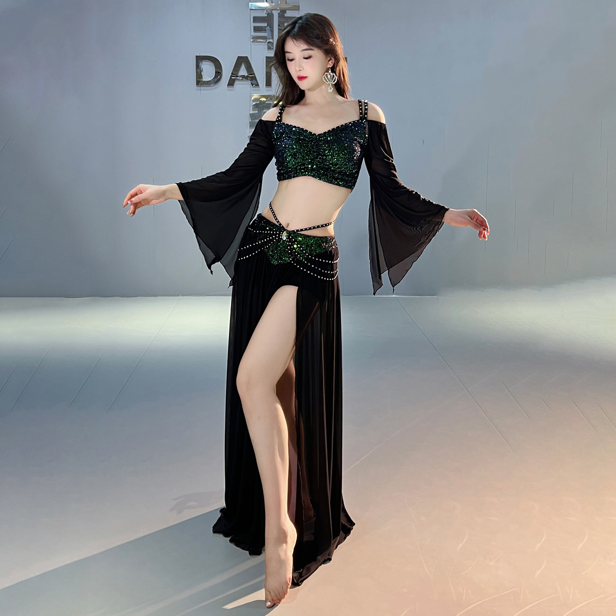 Picture of Dancers Original Niche Design Belly Dance Costume Sequins Spring Mesh Training Class Clothes suit 5090