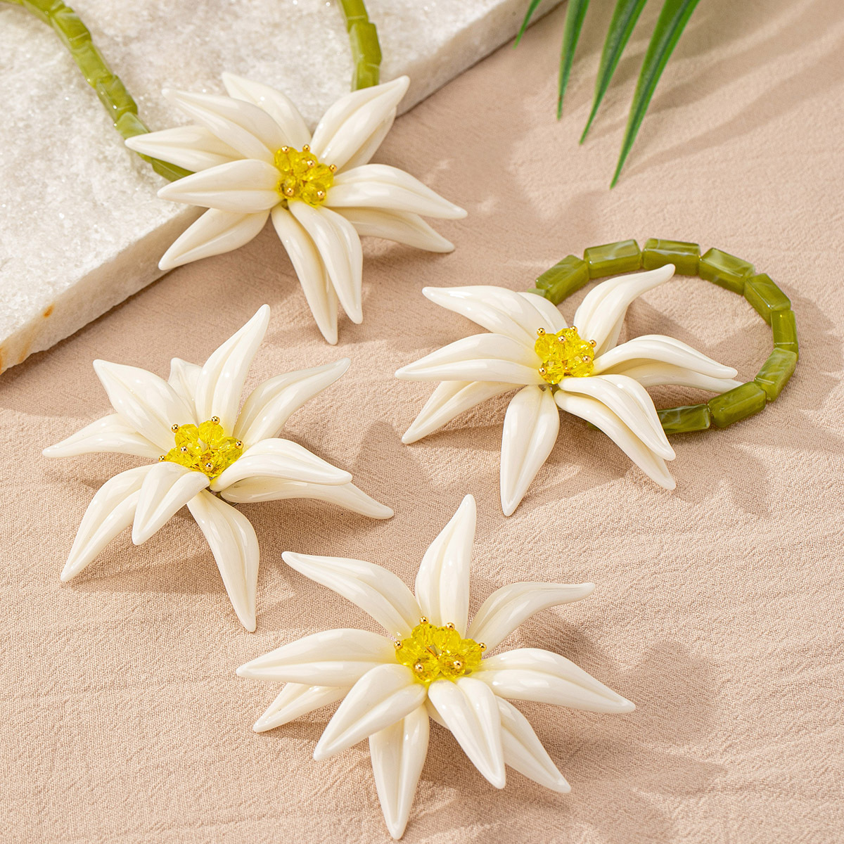 Picture of Summer New Style Small Fresh Lily Flower Earrings Bracelet Necklace Set Women's Super Fairy Holiday Style Beaded Clavicle Chain