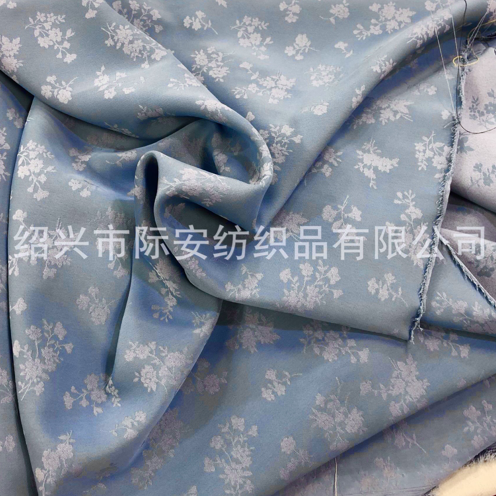Ji'an Textile Small Floral Woven Jacquard Fabric Women's Fashion Fabric Tang Suit Hanfu Cheongsam Fabric