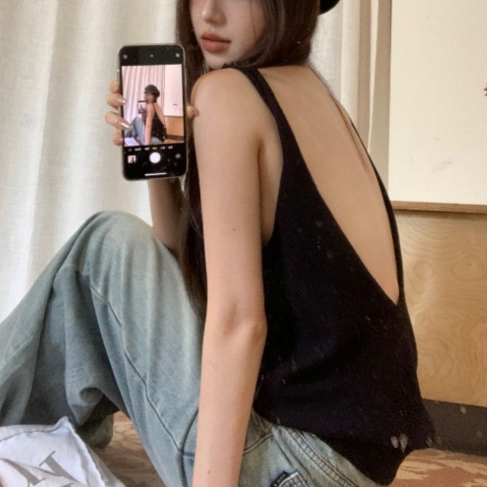 Picture of American Sexy Design High-End Backless Camisole Women's 2025 Summer Sweet and Spicy European and American Loose Sleeveless Top