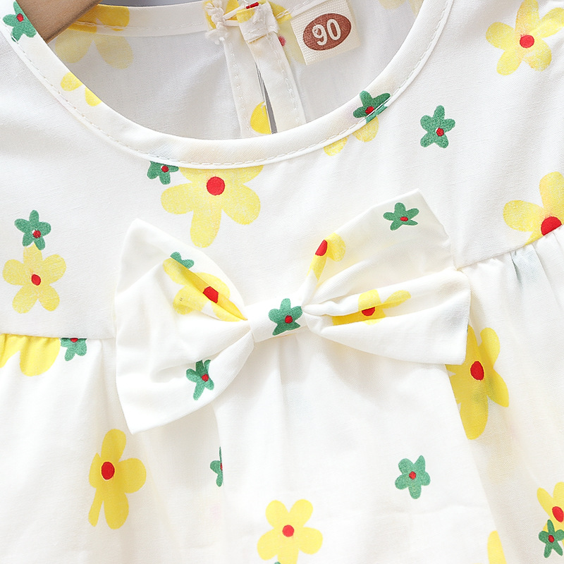Picture of Girls Summer suit Summer New Cute Fried Street Full Printed Bow-tie Vest Shorts suit Cute