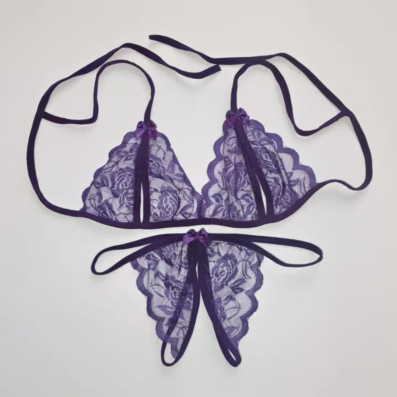 Picture of A large number of wholesale crotch-free single bow fun lace underwear women's sexy passion thong large size T pants