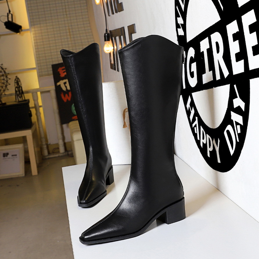 578-8 European and American Style Fashion Simple High Boots for Women Thick Heel Middle Heel Winter Joker High Boots Retro Knight Boots