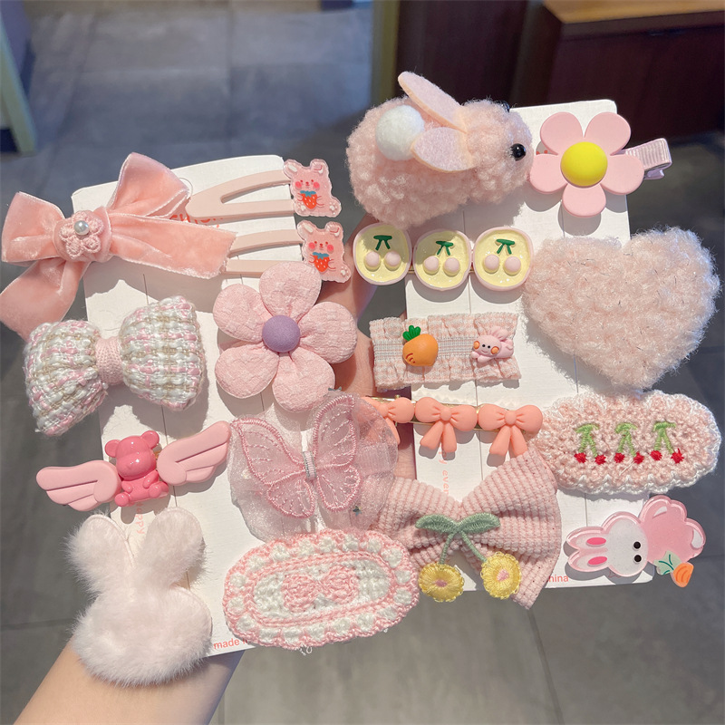 Children's Hairpin Cute Plush Hairpin 2025 New Style Girl Baby Bangs Hairpin Hair Accessories Duckbill Clip Butterfly Headdress