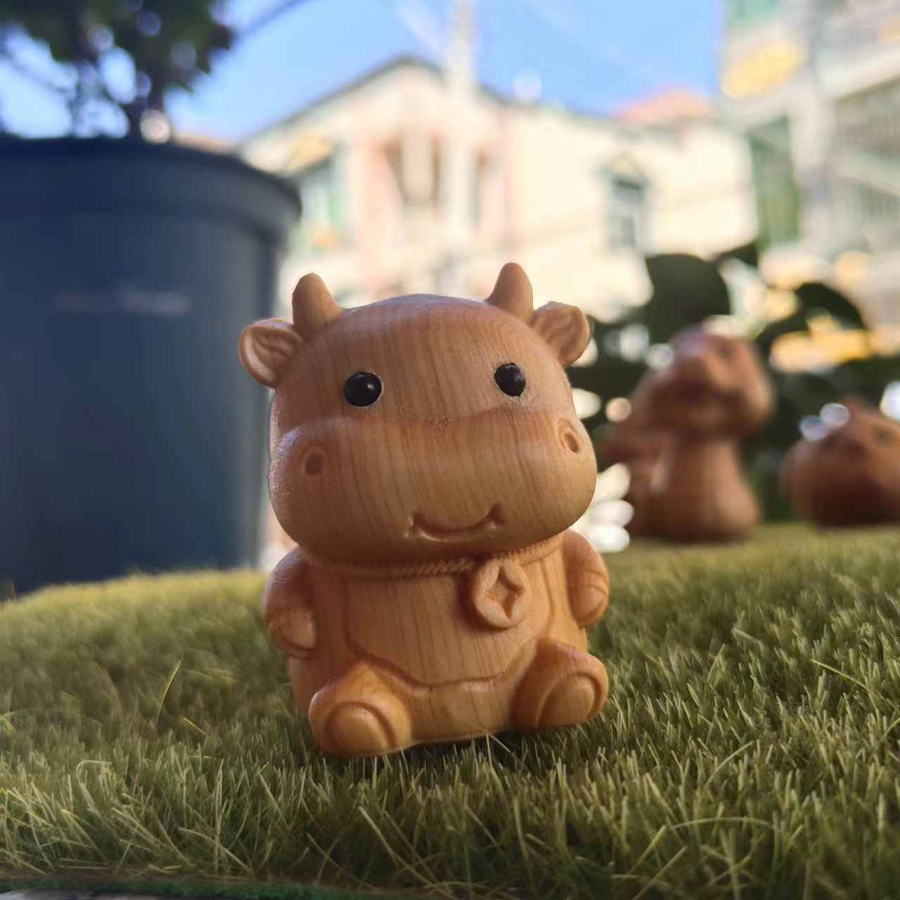 Picture of Thuja Wood Carving Zodiac Handhandle Cute Small Animal Desktop Ornaments Crafts Birthday Gift Pendant