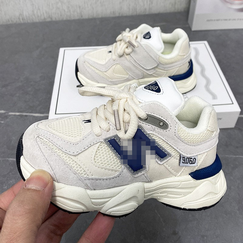 Spring and Autumn Children's Shoes New Boys' Casual Breathable sneaker Girls' Non-slip MIDDl'S Dad Shoes