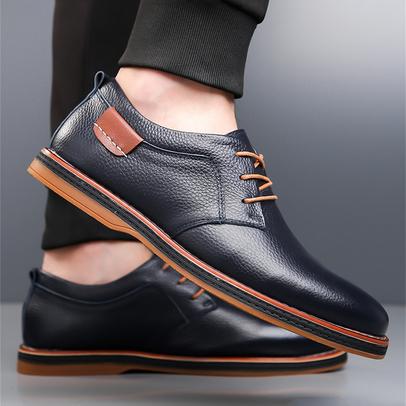Explosions Men's Leather Shoes plus size Fashion Business Casual Handmade Stitch Men's Shoes Soft Sole