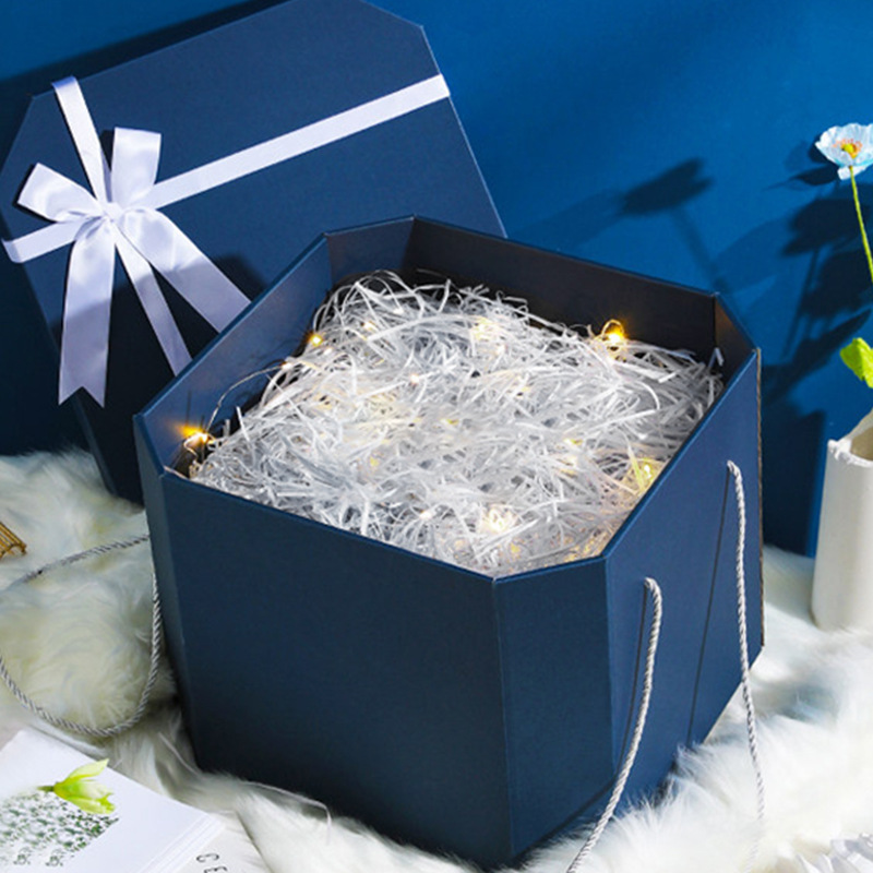 Picture of in stock Tanabata Valentine's Day gift box lipstick box holiday gift packaging carton cosmetic perfume box wholesale