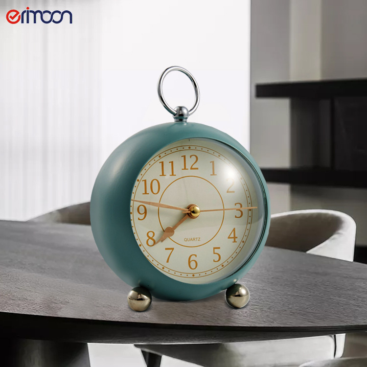 European Style Fashion Simple Clock Creative Children Mute Electronic Small Alarm Clock Bedroom Luminous Student Quartz Clock