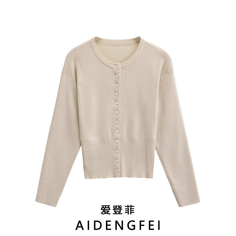European and American 2024 Autumn New Women's Loose Casual All-match Round Neck Long Sleeve Buckle Flat Needle Jacket 2142114