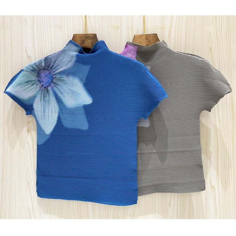 Slim-Fit Pleated Top Women's Printed Short-Sleeved T-Shirt Summer New Miyake Half-High Collar Pullover Small Shirt Women's Western Style