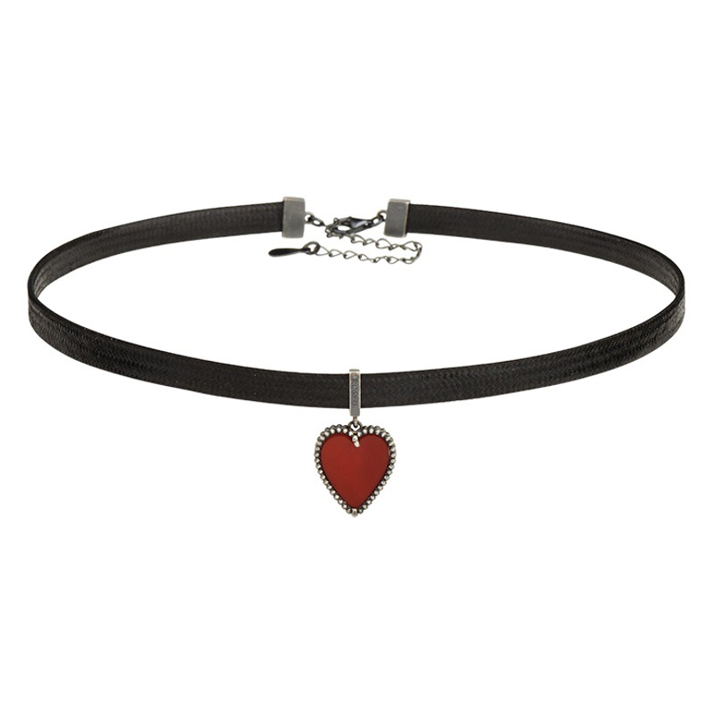 Korean version of simple temperament short love choker neck chain high sense peach heart pendant clavicle chain Accessories Wholesale