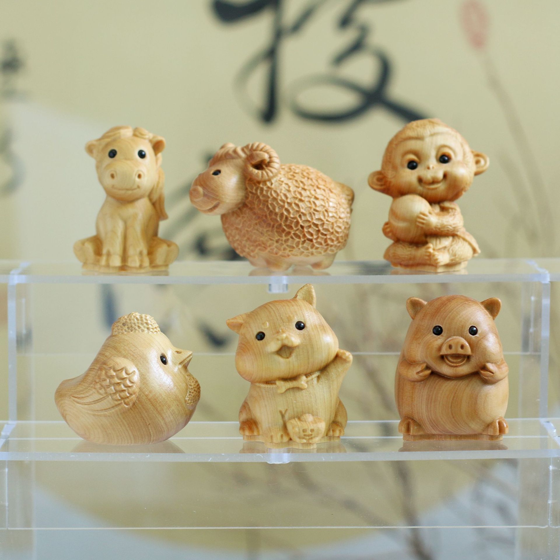Picture of Thuja Wood Carving Zodiac Handhandle Cute Small Animal Desktop Ornaments Crafts Birthday Gift Pendant