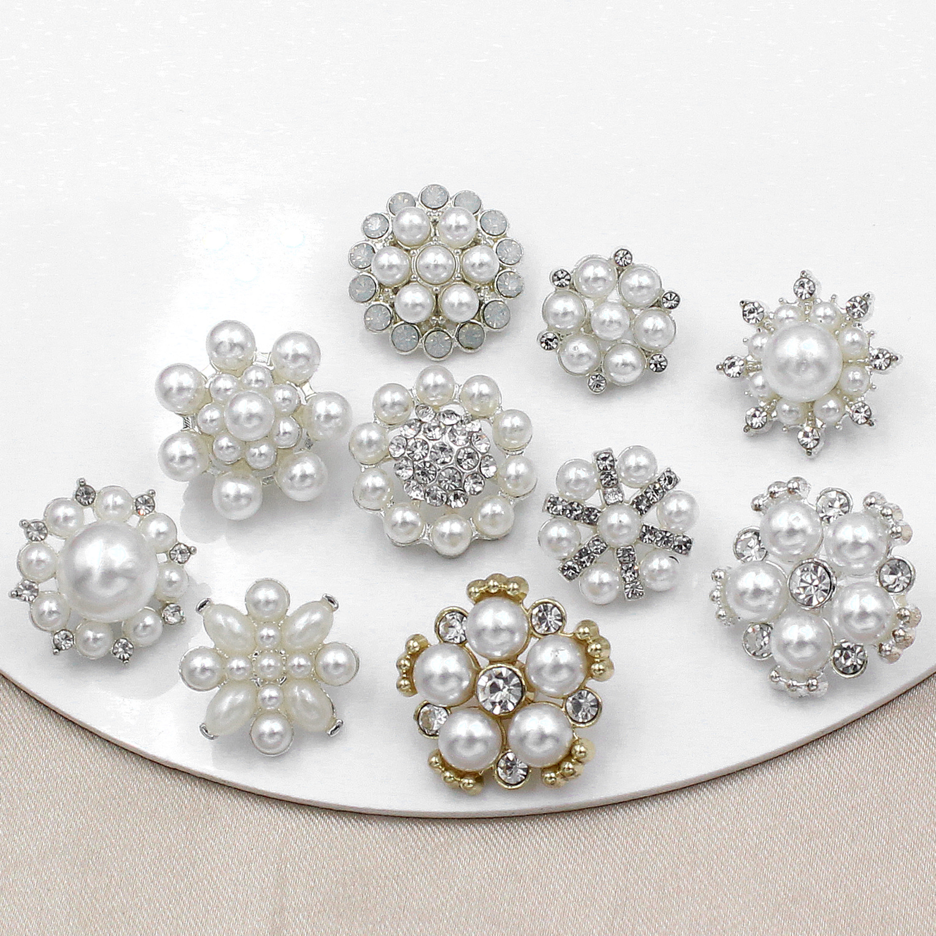 Boutique xiangfeng manufacturers direct selling point pearl diamond alloy bottom button outerwear pants clothing accessories