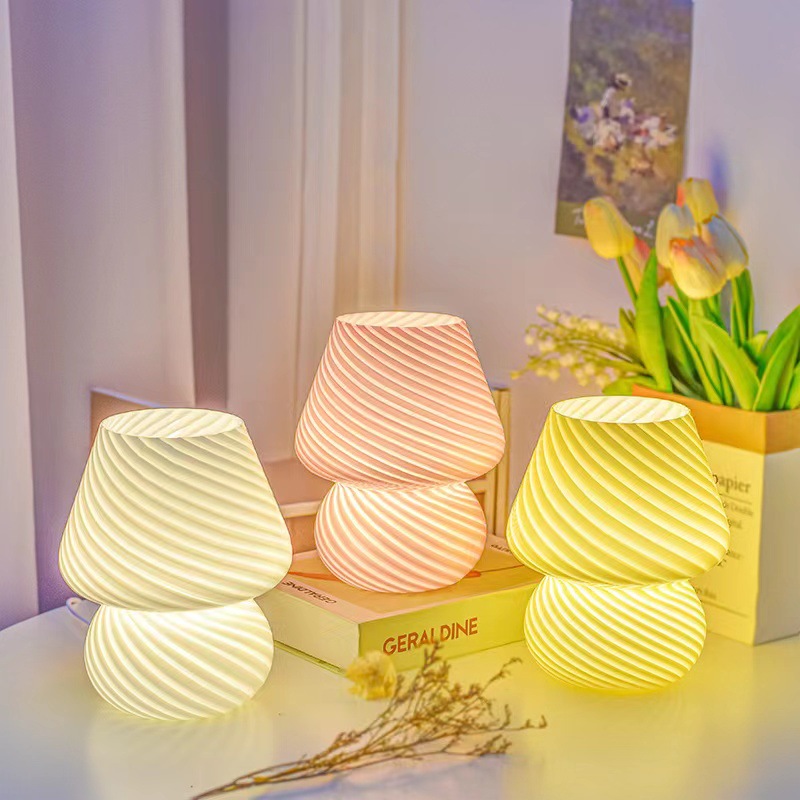 Ins Glass Table Lamp Xiaohongshu Homestay Retro Night Light Bedroom Bedside Table Lamp Simple Study Room Decoration Ins Style