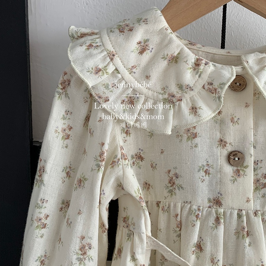 Picture of {jennybebe} Korean-style baby gauze cotton jumpsuit female baby floral bag fart ha-coat doll collar climbing suit