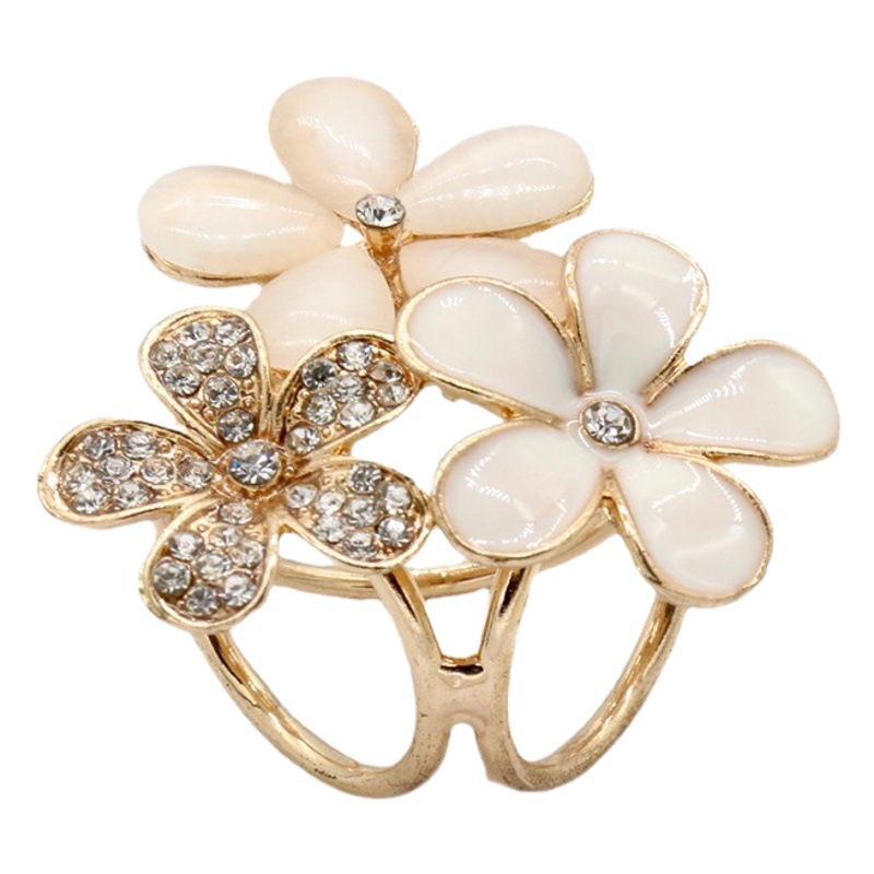 Japanese and Korean fashion alloy diamond-encrusted cat's eye stone three flowers three rings silk towel buckle shawl buckle women