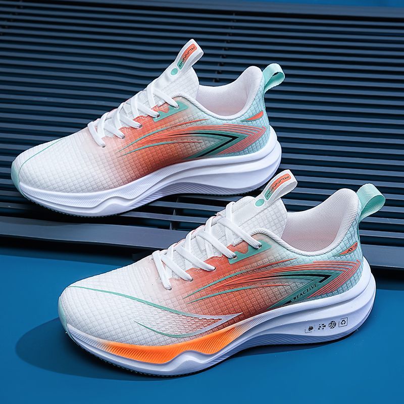 Men's Shoes Summer New Fashion Mesh Super Light Running Shoes sneaker Breathable Soft Sole Student Shoes Lightweight Casual Shoes
