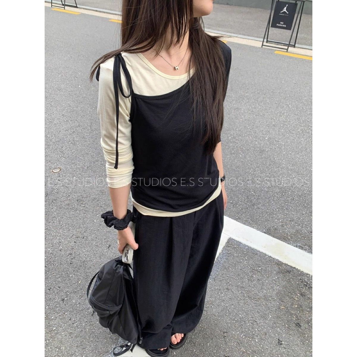 Irregular off-shoulder Simple Contrast Color Lace-up Two-piece Long-sleeved T-shirt Women's Spring Loose Slimming All-match Casual Top