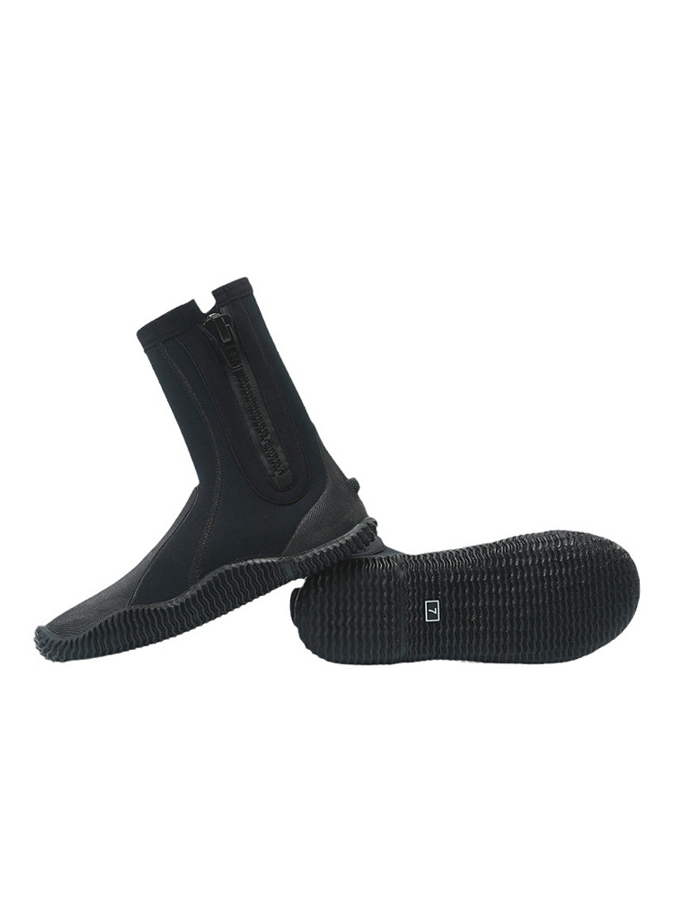 Picture of Diving Shoes 5MM Beach Surfing Tracing Shoes Non-slip Wear-resistant Diving Boots Vulcanizing Shoes Snorkeling Shoes Rescue Flood-fighting Shoes