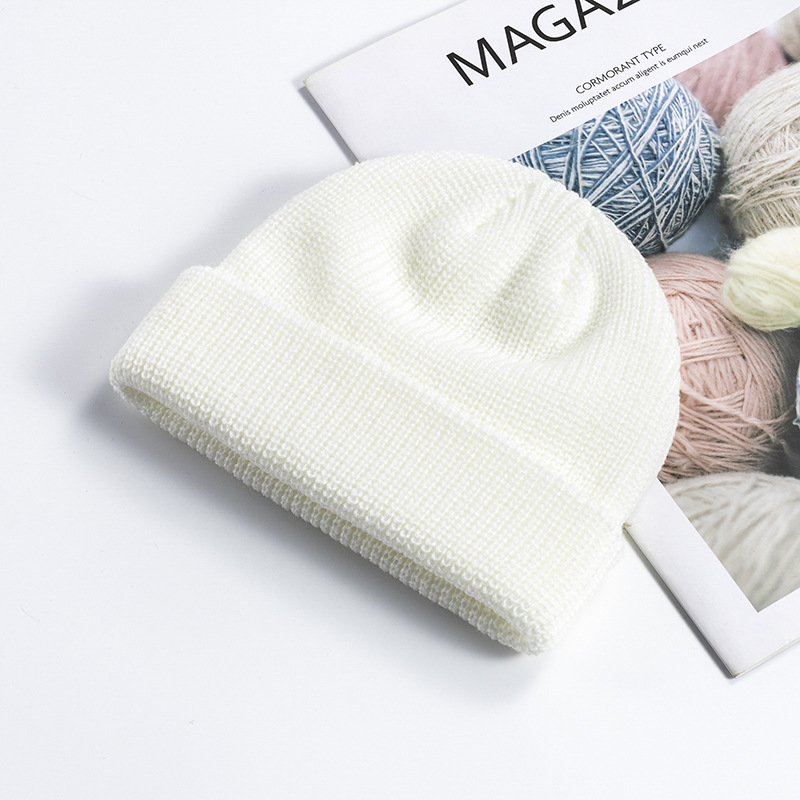 Picture of Melon Skin Hat Men's Korean Style Trendyy Autumn and Winter Woolen Hat Student Fashion Cuffed Yuppie Cold Hat Women's Brimless Knitted Hat