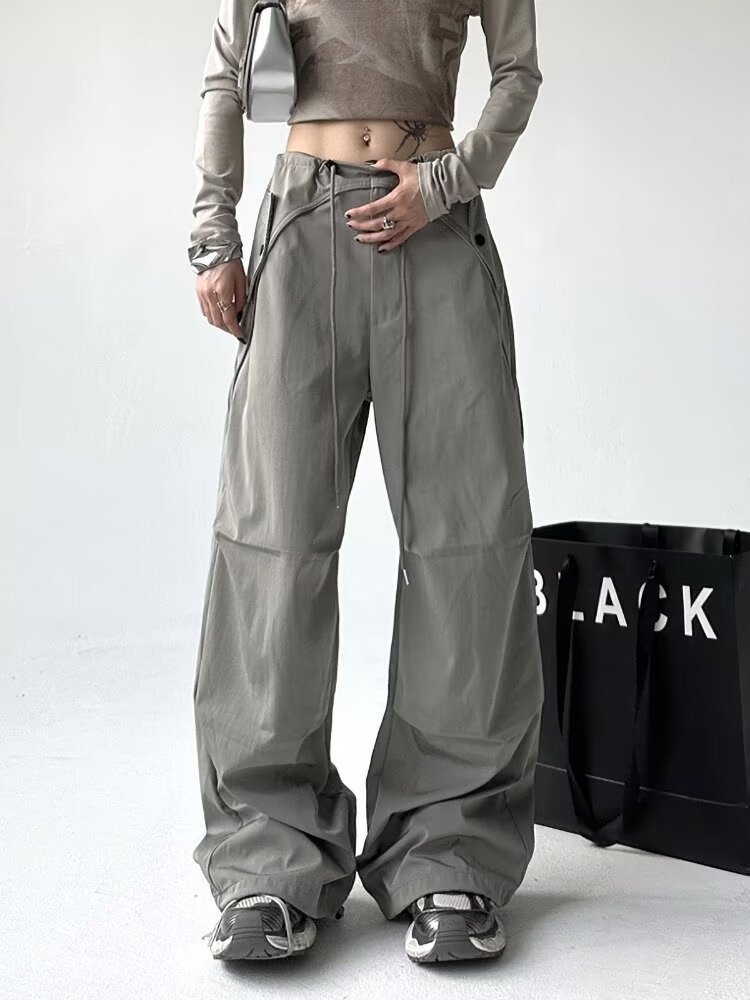 Picture of American-Style Cargo Pants for Men and Women, Summer New Drawstring Pleated Loose Casual Straight-Leg Parachute Pants