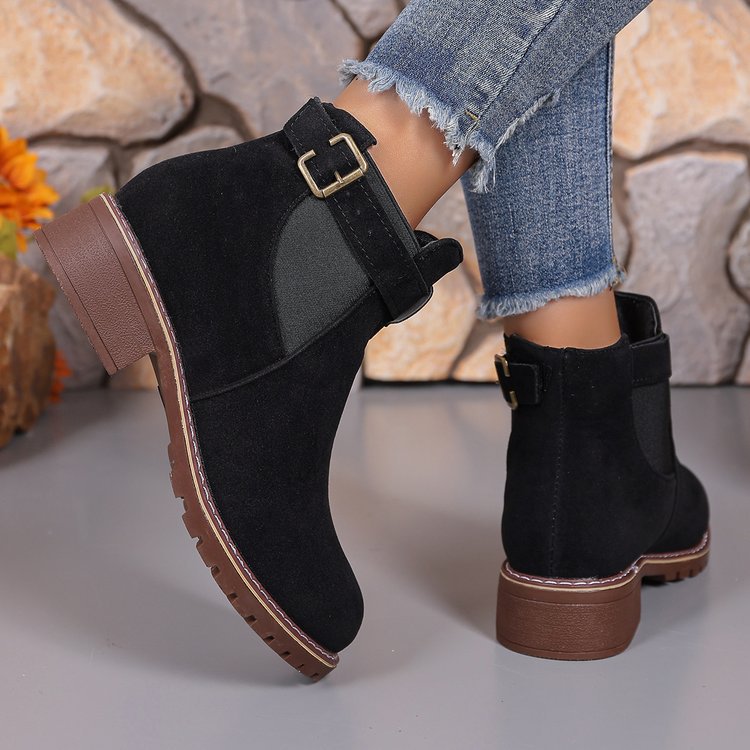 Picture of Tume Foreign Trade Plus Size Buckle Square Heel Fashion Boots 2025 Fall Winter New Round Toe Mid-Top Women's Boots Spot Wholesale
