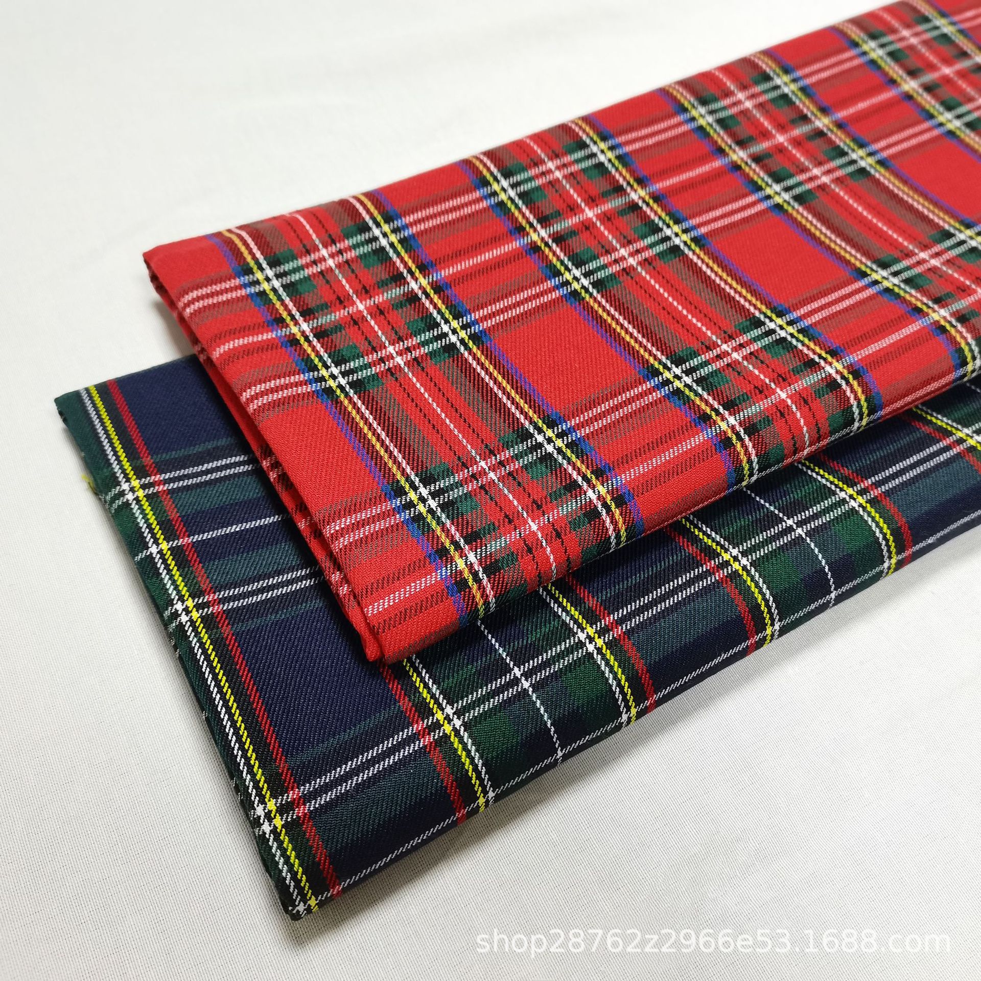 in stock Christmas Gaid British Polyester Yarn-dyed Twill Plaid Fabric Pleated Skirt Plaid Fabric Handmade DIY Fabric