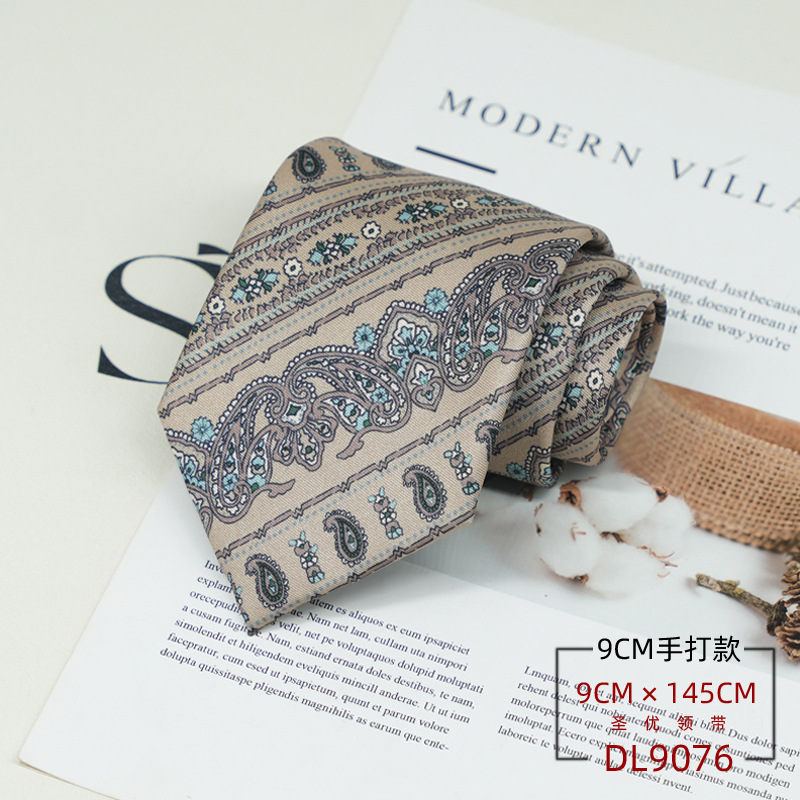 Picture of Dress tie men's Korean British style gentleman retro pattern 9CM hand-made student work business professional wear
