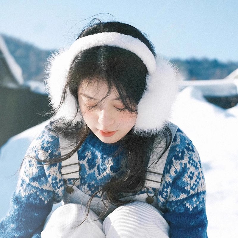 Picture of Northeast Tourism Plush Earmuffs Women's Winter Cute White Warm Anti-freeze Warm Ear Cover Ear Cover All-match Ear Cover