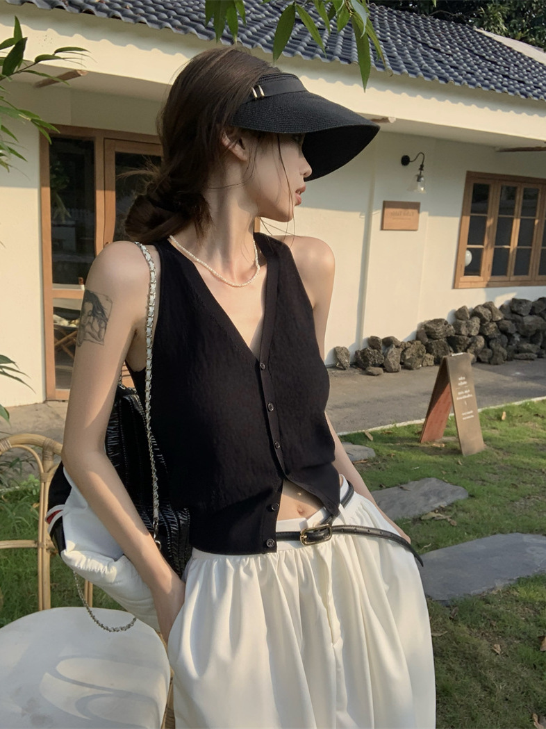 Black V-neck Knitted Camisole Women's Summer Pure Desire Style Sleeveless Vest Short Cardigan Inner Wearing Top