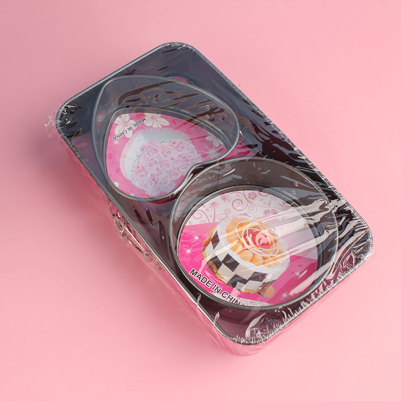 Picture of Square and round heart-shaped cake mold three-piece non-stick baking abrasive set mini carbon steel cake mold baking tray