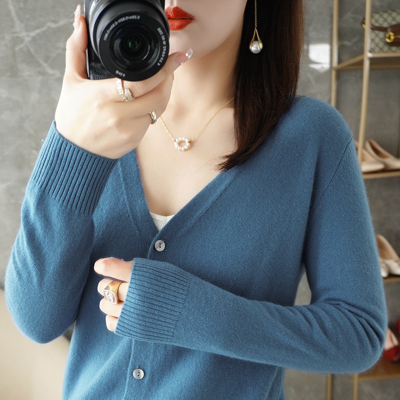 Picture of Knitted Cardigan, Large Size Sweater Cardigan, Women's Loose Cardigan, Short Autumn and Winter Outwear, Women's Long-Sleeved Jacket Base