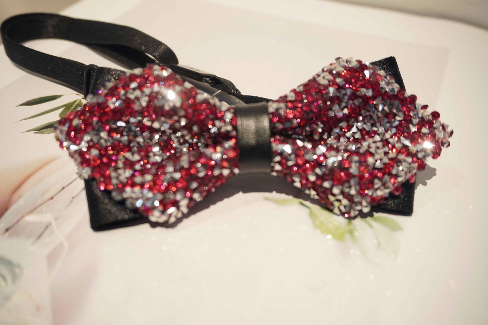 Picture of Pointed Boxer Bow Tie Men's Wedding Wedding Bridegroom Shirt Brothers British 3D Crystal Fashion Wine Red