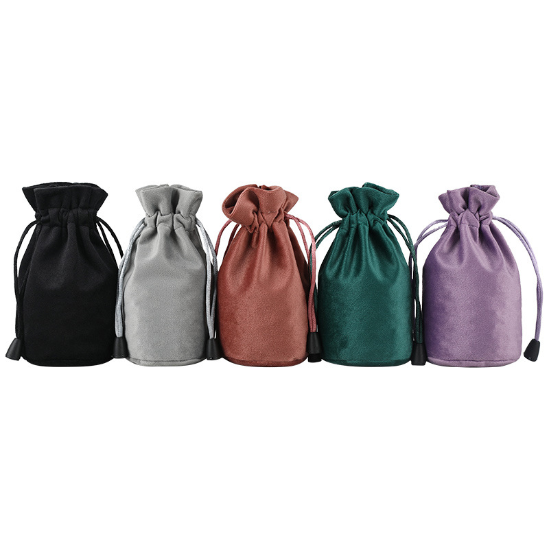 Picture of High-Bottom Velvet Round Bottom Drawstring Flap Pocket Pants, Super Soft Drawstring Jewelry, Jewelry Red Wine Packaging Bag, Curling Wand, Selfie Stick