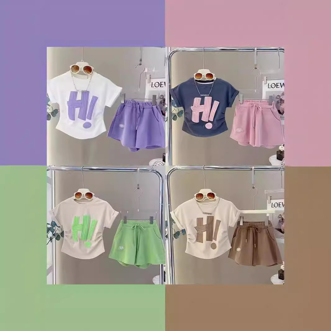 Girls Suit 2024 New Summer Casual Printed Suit Short-sleeved Shorts Fashionable Kidsren's Clothing Kidsren's Two-piece Set Trendy
