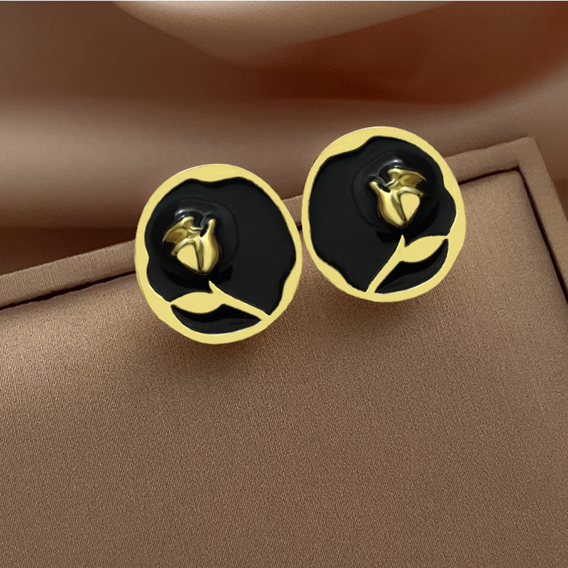 s925 Silver Pin Internet Celebrity Metallic Retro Flower Earrings 2023 New Fashion Antique Elegant Earrings for Women