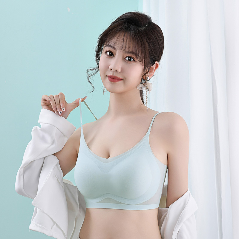 Cross-Border Summer Thin Women's Spaghetti Straps Ice Silk Seamless Beautiful Back Breathable Beautiful Back Bra with Breast Pads No Steel Ring Ultra-Thin