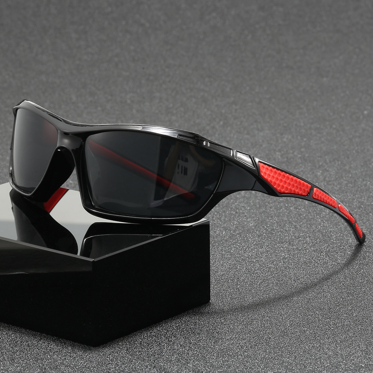 Cross-border new outdoor sports cycling polarized sunglasses men and women driving sunglasses UV protection sunglasses