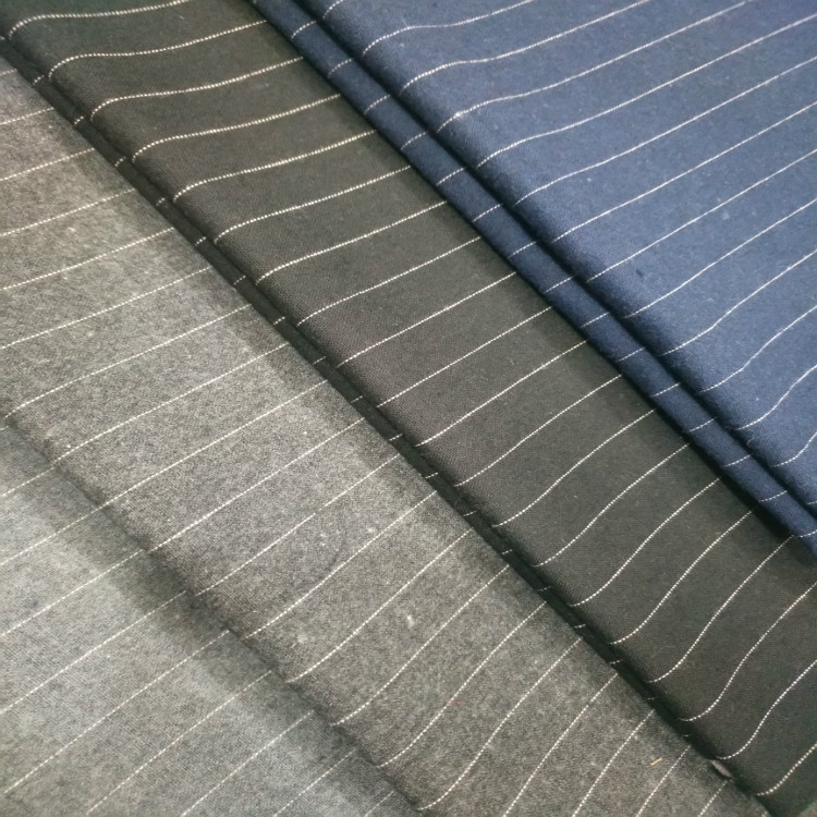 21 sanding polyester cotton flannel yarn-dyed shirt pants fabric factory direct spot Autumn and Winter Classic