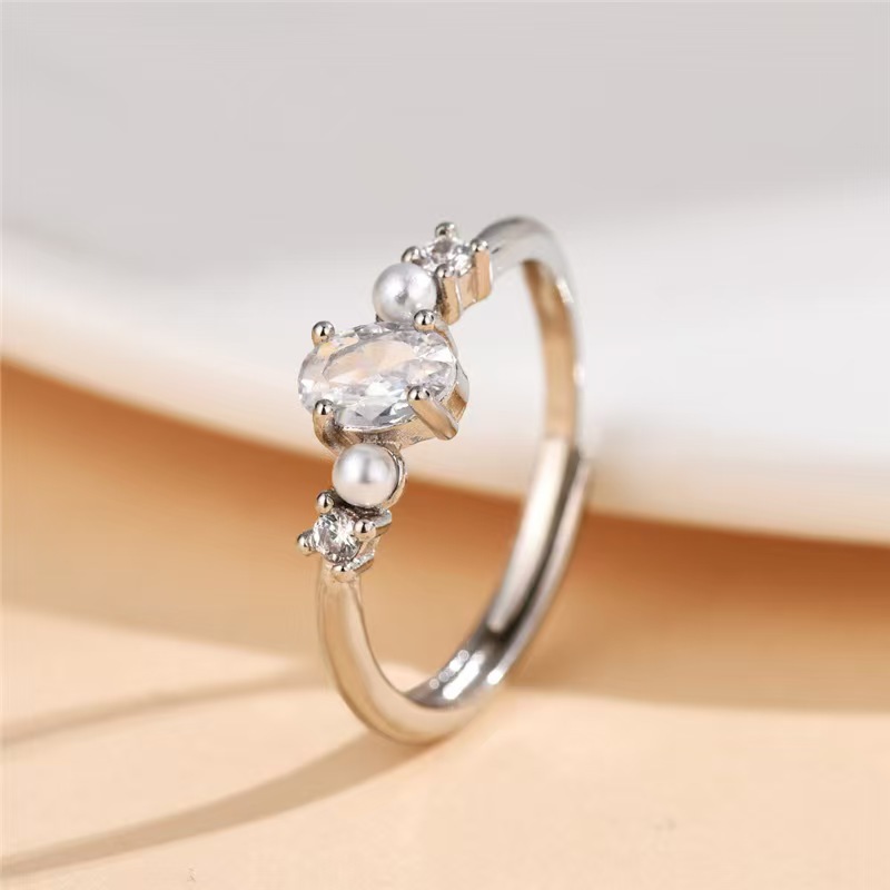 Yanyu 2024 New Fashion Ring Oval Zircon Ring Female Temperament All-match High-end Sense Niche Factory Outlet