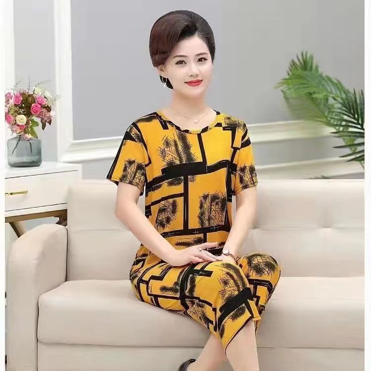 Summer ice silk short-sleeved T-shirt for moms Western style plus size fashion suit holiday style loose women's casual home wear